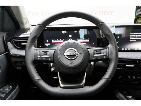 New 2026 Nissan Kicks SR image 13