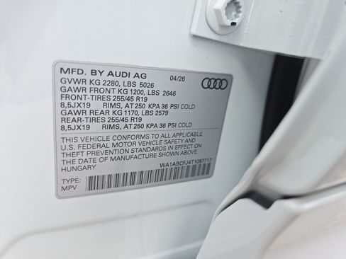 New 2026 Audi Q3 quattro 2.0T AWD/4WD image 32