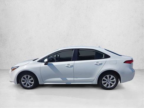 Certified 2026 Toyota Corolla LE FWD image 9