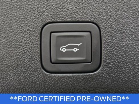 Used 2025 Chevrolet Tahoe High Country w/ Sun And Tow Package AWD/4WD image 12