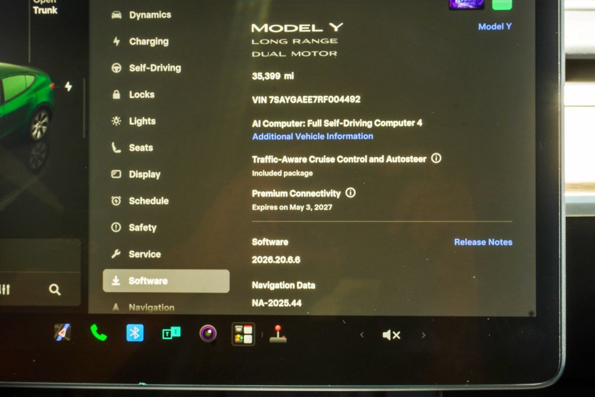 Used 2024 Tesla Model Y Long Range AWD/4WD image 26