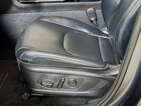 Used 2024 Kia Sportage EX FWD image 17