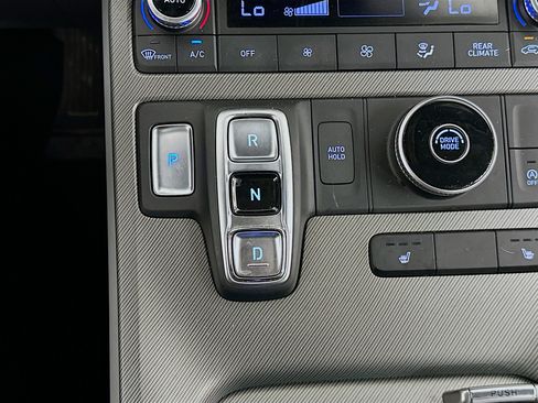 Used 2025 Hyundai Palisade SEL image 24