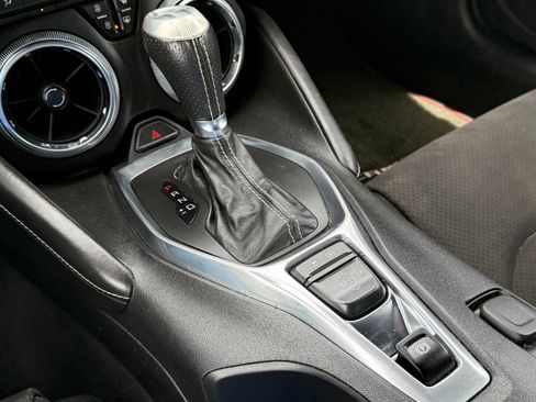 Used 2018 Chevrolet Camaro SS w/ Redline Edition RWD image 32
