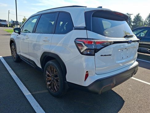 New 2026 Subaru Forester Touring AWD/4WD image 3