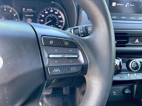 Used 2023 Hyundai Kona SEL FWD image 21