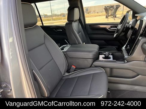 New 2026 GMC Yukon XL Elevation AWD/4WD image 23