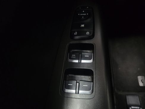 Used 2021 Kia Sportage LX image 27