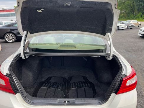 Used 2017 Nissan Altima 2.5 S w/ Power Driver Seat Package FWD image 7