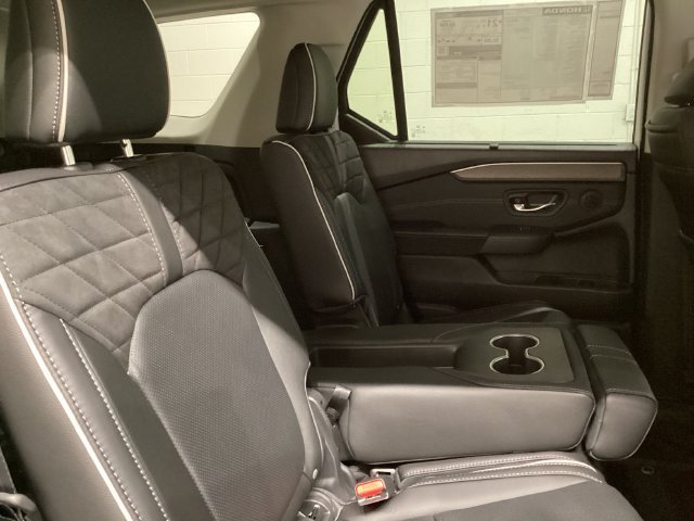 New 2026 Honda Pilot Elite image 17