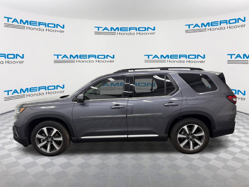 Used 2024 Honda Pilot Elite image 2