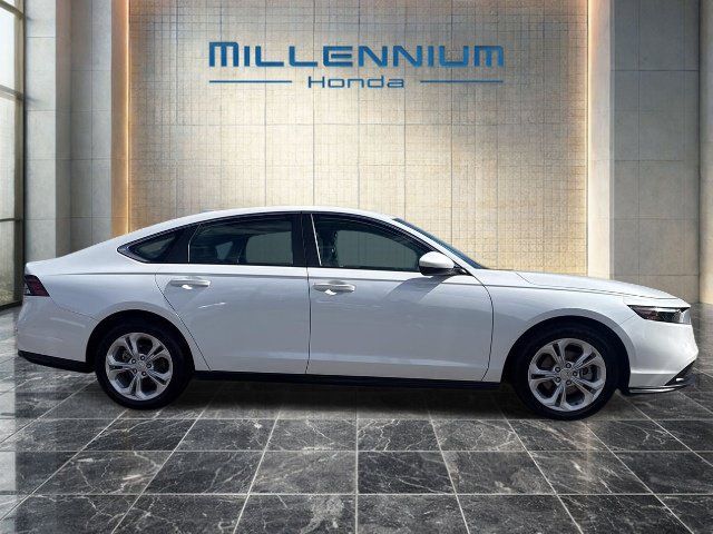 Used 2024 Honda Accord LX image 6