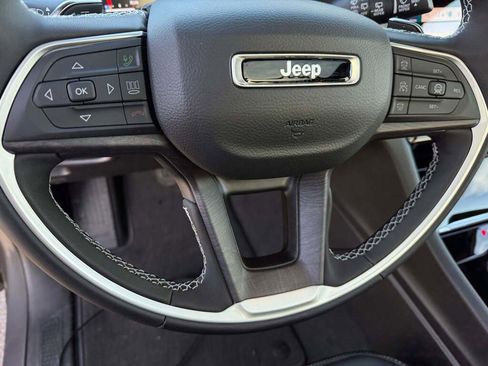 New 2026 Jeep Grand Cherokee Limited image 26