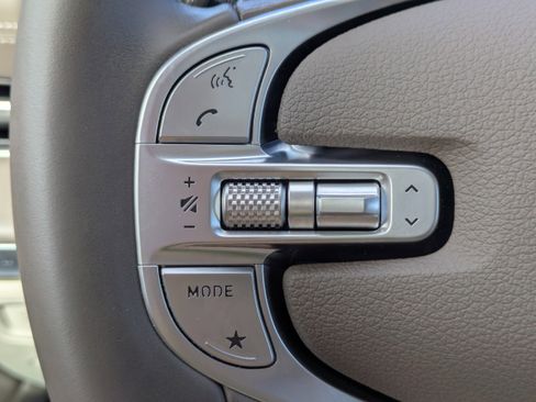 Used 2021 Genesis GV80 2.5T w/ Prestige Package 05 image 29