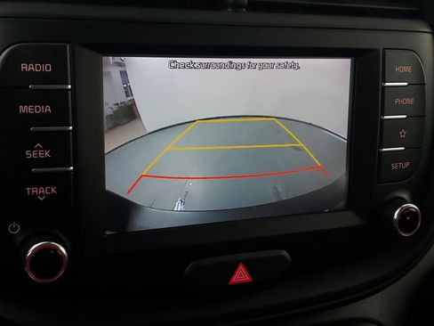 Certified 2021 Kia Soul S image 22