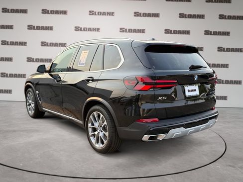 Certified 2026 BMW X5 xDrive40i AWD/4WD image 3