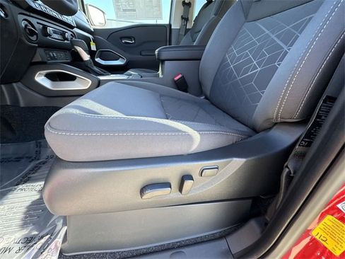 New 2026 Nissan Frontier SV w/ All-Weather Content Package image 12