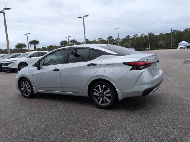 Used 2024 Nissan Versa S w/ S Plus Package FWD image 7