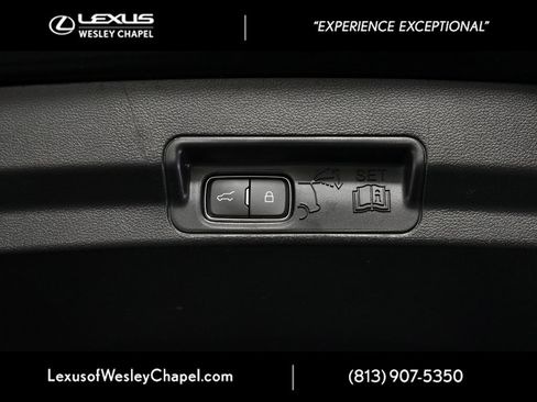 Used 2022 Ford Explorer ST w/ ST Street Pack image 18