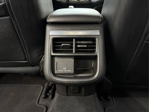 Used 2018 Chevrolet Impala LT w/ LT Entertainment Package FWD image 26