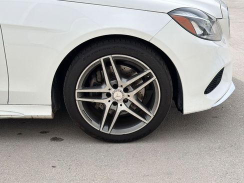 Used 2015 Mercedes-Benz E 350 Sedan image 12
