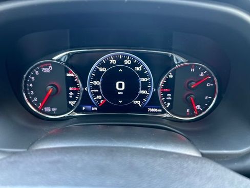 Used 2021 GMC Acadia Denali w/ Denali Technology Package FWD image 16