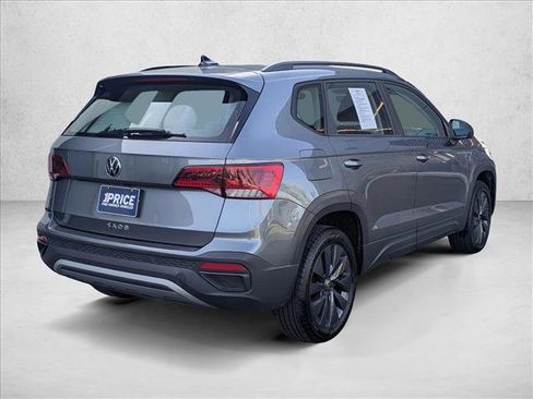 Used 2024 Volkswagen Taos S image 5