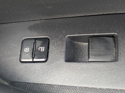 Certified 2024 Toyota Corolla LE FWD image 31