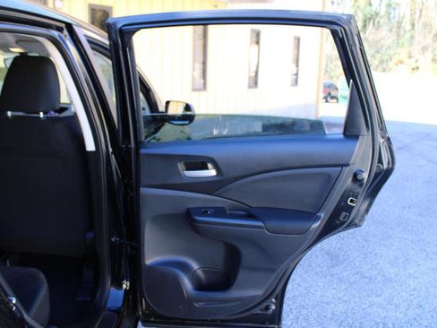 Used 2015 Honda CR-V LX image 20