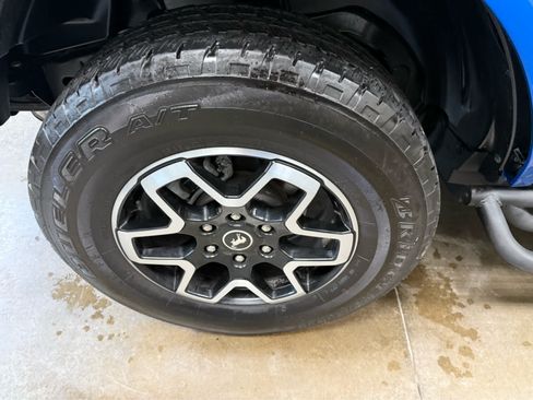 Used 2024 Ford Bronco Outer Banks AWD/4WD image 32