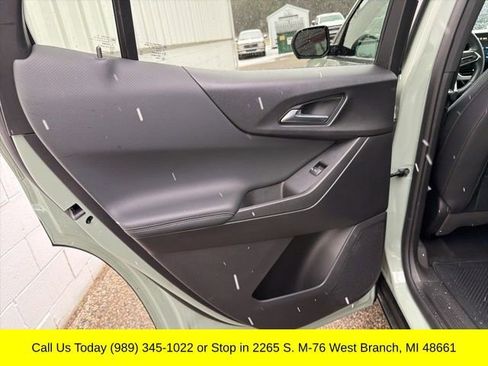 Used 2025 Chevrolet Equinox LT w/ Convenience Package II AWD/4WD image 33