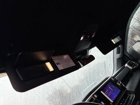 Used 2025 Toyota Tundra SR5 image 42