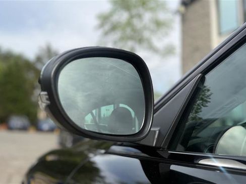 Used 2019 Alfa Romeo Giulia AWD w/ Quick Order Package 22J Sport image 28