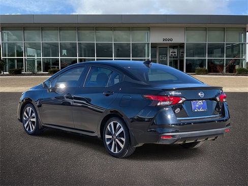 Used 2020 Nissan Versa SR w/ Convenience Package image 6