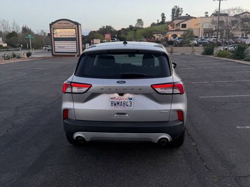 Used 2020 Ford Escape S FWD image 6