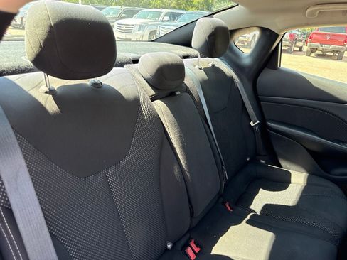 Used 2016 Dodge Dart SXT FWD image 31