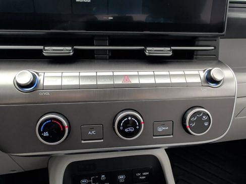 New 2026 Hyundai Kona SE image 29