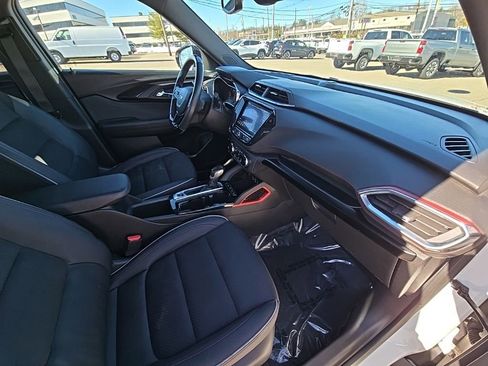 Used 2023 Chevrolet TrailBlazer RS w/ Convenience Package image 24