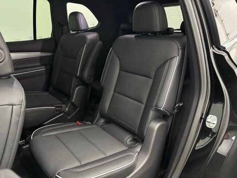 New 2026 Buick Enclave Preferred w/ Power Package FWD image 43