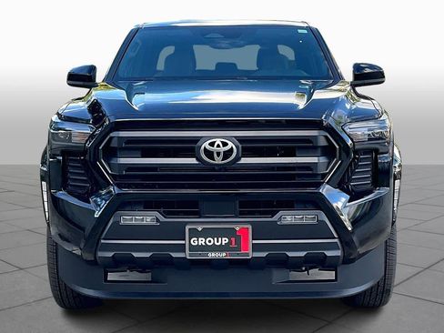 New 2026 Toyota Tacoma SR5 image 3