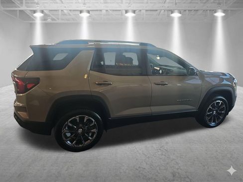 New 2026 GMC Terrain Elevation w/ Elevation Premium Package FWD image 6