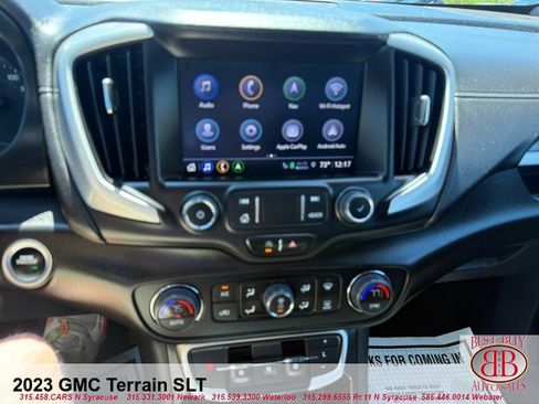 Used 2023 GMC Terrain SLT w/ Infotainment Package II AWD/4WD image 13