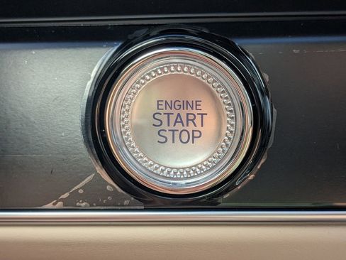 New 2026 Genesis GV70 2.5T Select AWD/4WD image 33