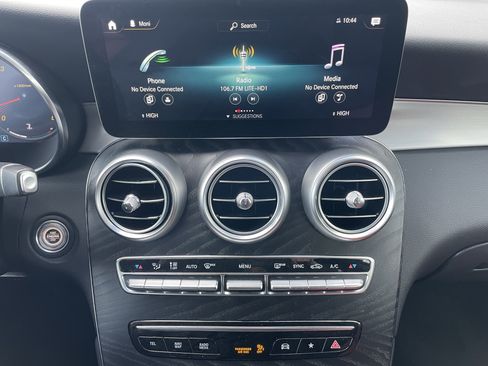 Used 2022 Mercedes-Benz GLC 300 4MATIC image 19