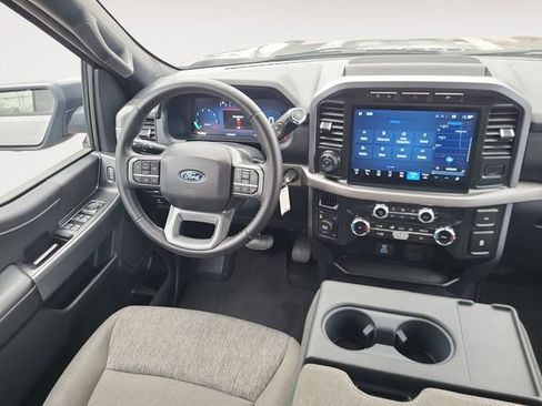 Used 2024 Ford F150 XLT image 12