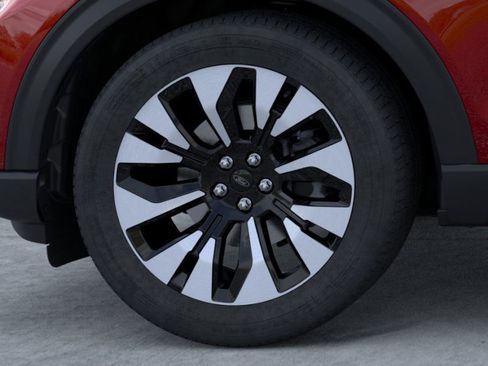 New 2026 Ford Explorer Platinum image 19