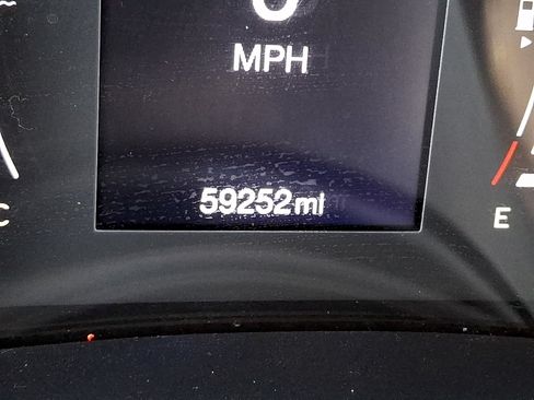 Used 2019 Jeep Compass Latitude FWD image 22