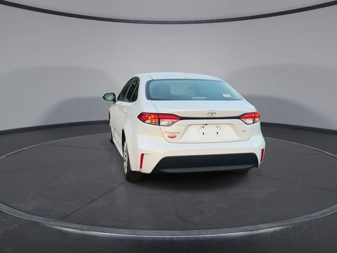 Used 2025 Toyota Corolla LE FWD image 7
