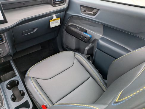 New 2026 Ford Maverick Lobo AWD/4WD image 17