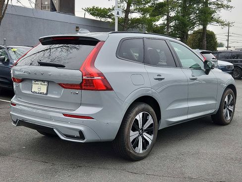Used 2025 Volvo XC60 T8 Plus w/ Protection Package Premier image 6